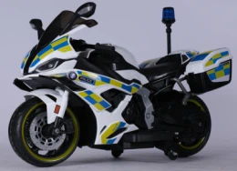 HIGH SPEED POLICE MOTORCYCLE